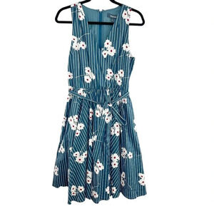 Modcloth Blue & White Striped Floral Fit & Flare Sleeveless Dress Pockets NEW